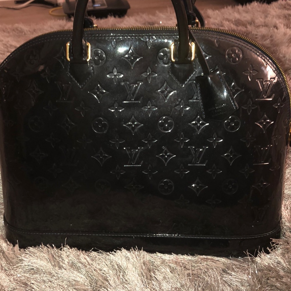 Louis Vuitton Vernis Alma